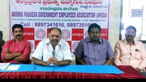 హెచ్ఆర్ఏ 24 శాతానికి పెంపు - క్వాంటమ్ ఆఫ్ పెన్షన్ లోనూ మార్పులు: ఉత్తర్వులు జారీ..!!
