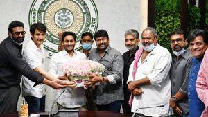 జగన్ ప్రభుత్వం కీలక నిర్ణయం - ఆ మూడు నగరాల్లో సినీ స్టూడియోలు: 5 ఆటల టైమింగ్స్ పైనా..!!