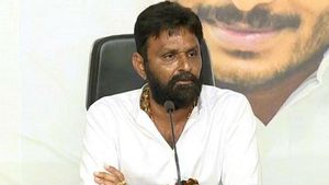 జగన్ సీటును టచ్ చేసే ధైర్యం ఎవరికి : పవన్ కమ్మవర్గం గురించా.. : రాజీనామా చేస్తా - కొడాలి నాని..!!