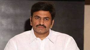 ఎంపీ రఘురామపై క్రిమినల్ కేసు..!! ఈ సారి అధికారులే : తప్పుడు పత్రాలతో..!!