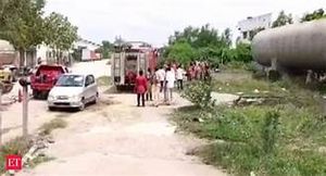 రామగుండంలో మరోసారి అమ్మోనియా గ్యాస్ లీక్.. అరగంట పాటు జనం ఇబ్బందులు