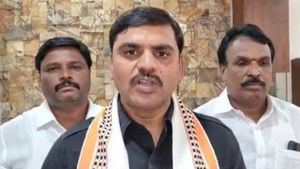 సీపీఐ రామకృష్ణ ఛాలెంజ్ యాక్సెప్టెడ్: ప్లేస్ ఎక్కడో మీరే డిసైడ్ చేయండి: బీజేపీ విష్ణు