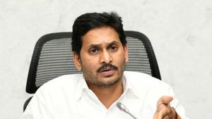 వైసీఎల్పీలో ఎమ్మెల్యేలకు జగన్ దిశానిర్దేశం-కేబినెట్ బెర్తుల నుంచి ఇన్ ఛార్జ్ ల దాకా- టార్గెట్ 2024