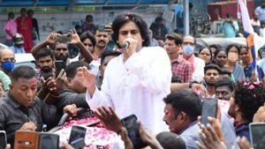  తెలంగాణలోనూ జనసేన జెండా ఎగురుతుంది, వచ్చే ఎన్నికల్లో పోటీ చేస్తాం: పవన్ కళ్యాణ్ కీలక వ్యాఖ్యలు