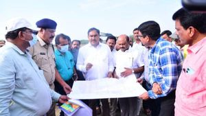 మే ఏడో తారీఖున వరంగల్ కు కేటీఆర్.!ఏర్పాట్లను సమీక్షించిన ఎర్రబెల్లి.!