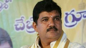 వ్యవసాయానికి తగ్గిన సాయం.. బోర్లకు మీటర్లపై ధూళిపాళ్ల నరేంద్ర ధ్వజం