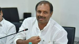 చంద్రబాబు దిగజారుడు వ్యాఖ్యలు జనం లేక ఫ్రస్ట్రేషన్ లోనే: విరుచుకుపడిన గడికోట శ్రీకాంత్ రెడ్డి 