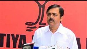  అమరావతే రాజధాని - మూడు రాజధానులు రాజకీయ నినాదమే : బీజేపీ నేత జీవీఎల్..!!