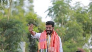 రెండు లక్షల రుణ మాఫీ - వడ్లకు రూ 2500 : ధరణి రద్దు చేస్తాం - రైతు డిక్లరేషన్ తో రేవంత్..!!