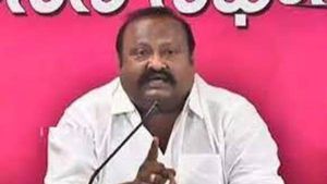  కేసీఆర్ కుటుంబానికి నేనే సూసైడ్ స్క్వాడ్: మంత్రి కమలాకర్ సంచలన వ్యాఖ్యలు