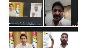  విద్యార్ధుల జోలికి వస్తే తాటతీస్తాం : మమ్మల్ని చూసి పారిపోయారు : కొడాలి నాని - వంశీ ఫైర్..!!
