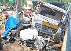  విజయనగరంలో ప్రమాదం.. ఇద్దరికీ గాయాలు...