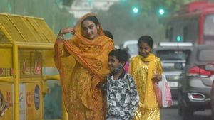 ఏపీ, తెలంగాణలో విస్తరిస్తున్న  రుతుపవనాలు: తెలుగు రాష్ట్రాల్లో భారీ నుంచి  అతి భారీ వర్షాలు