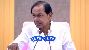 అసెంబ్లీ రద్దు చేస్తా: ముందస్తు తేదీ ప్రకటించాలంటూ బీజేపీ, కాంగ్రెస్‌లకు కేసీఆర్ సవాల్