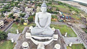 మూడు రాజధానుల పిటీషన్లపై ఏపీ హైకోర్టు: స్టేటస్ రిపోర్ట్‌..కౌంటర్ దాఖలుకు గడువు