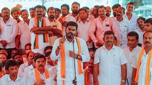  త‌మిళ‌నాడులోను మ‌హారాష్ట్ర త‌ర‌హా రాజ‌కీయం??: అన్నామ‌లై