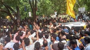 తెలంగాణపై చంద్రబాబు ఫోకస్-ఖమ్మం బహిరంగసభ ప్లాన్-ముంపు గ్రామాల విలీనానికి ఒప్పుకుంటారా ?