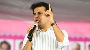 బీజేపీ రియల్ అజెండా అదే.. తెలంగాణాకు వచ్చి నేర్చుకోండని పీఎం మోడీకి కేటీఆర్ లేఖ