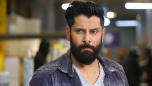  Vikram: ఐసీయూలో స్టార్ హీరో, గుండె ట్యూబ్ లు బ్లాక్, మణిరత్నం సినిమా ట్రైలర్ రిలీజ్ రోజే !