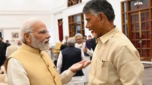 ప్రధాని మోదీనే నా దగ్గరకు వచ్చారు - ఏం మాట్లాడారంటే : వెల్లడించిన చంద్రబాబు..!!
