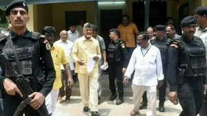 కుప్పంలో చంద్రబాబు కోరుకున్నట్లే ! కనిపించని భరత్- మౌనంగా పెద్దిరెడ్డి- టీడీపీ ప్లాన్ సక్సెస్ ?