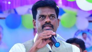 ఒరిజినల్ వీడియో ఇస్తా: ఆ దమ్ముందా?: టీడీపీకి గోరంట్ల మాధవ్ ఓపెన్ ఛాలెంజ్