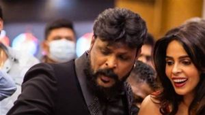  తెర వెనుక ఉన్నదెవరు - లావాదేవీలపైనే ఫోకస్ : చీకోటిని విచారిస్తున్న ఈడీ..!!