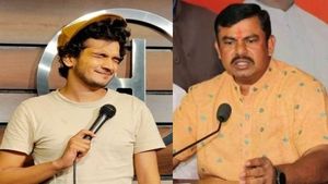మునావర్ ఫారూకీ కామెడి షోకి అనుమతి: మా కేటీఆర్ అంటూ రాజా సింగ్ తీవ్ర హెచ్చరిక