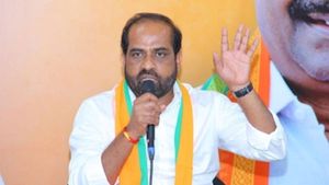 ఢిల్లీలో శ్రీకృష్ణుడు - జగన్ ను వంచుతాం : 2019లో తప్పు చేశారు: ఏపీ బీజేపీ నేతల సంచలనం..!!