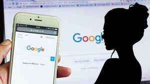 Google Search: అమ్మాయిలు ఎక్కువగా ఏమి సెర్చ్ చేస్తున్నారో మీకు తెలుసా..? షాకింగ్ రిపోర్ట్ ఇదే..!