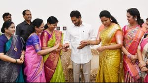  YS Jagan, Rakhi : జగన్ ఇంట్లో రాఖీ సందడి- రాఖీ కట్టిన బ్రహ్మకుమారీలు, మంత్రులు