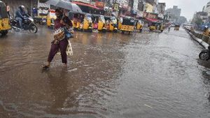మరో రెండ్రోజులపాటు భారీ వర్షాలు: తెలంగాణ జిల్లాలకు ఎల్లో అలర్ట్ జారీ
