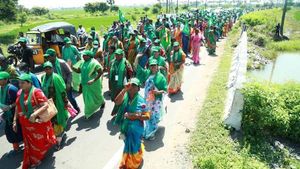 పోలీసుల ఒత్తిడి.. 'నో నో నో' అన్న అమరావతి రైతులు!