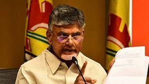 అందరి చరిత్ర నా దగ్గరుంది.. తర్వాత మీ ఇష్టం!!