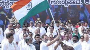 Rahul Gandhi: అధికారం మాదే, బీజేపీని ఇంటికి పంపిస్తాము, లీడర్స్ ధీమా, మైసూరులో రాహుల్ ఎంట్రీ! 