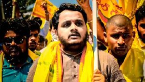 వైసీపీకి కంట్లో నలుసులా చింతకాయల విజయ్ ? టీడీపీ సోషల్ వ్యూహకర్త-అదను చూసి పట్టిన సీఐడీ!
