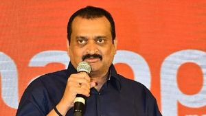 త్రివిక్రమ్ శ్రీనివాస్ ను తిట్టింది నేనే: బండ్ల గణేష్