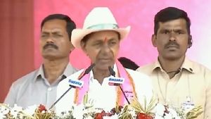 ఢిల్లీ పీఠమే దుమ్మురేగే పరిస్థితి: నిన్నమొన్న చూసింది గింతేనంటూ కేసీఆర్