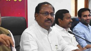 పవన్ నా తమ్ముడు-ఆయన సీఎం అవుతాడో లేదో కానీ.. చంద్రబాబును మాత్రం-వైసీపీ మంత్రి కామెంట్స్
