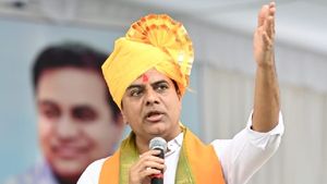 అమరావతిపై KTR పొలిటికల్ గేమ్! 