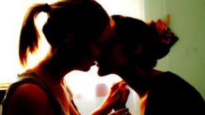 Girls: ఇద్దరు కాలేజ్ అమ్మాయిల లవ్ స్టోరీ, మరో అమ్మాయి ఎంట్రీతో ?, పీజీలో రొమాన్స్ ఎఫెక్ట్, క్లైమాక్స్ లో ! 