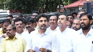 ఎక్కడ పోతే అక్కడే వెతుక్కోవాలి!!