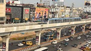 పెరగనున్న మెట్రో రైలు ఛార్జీలు: 15లోగా ప్రయాణికులు అభిప్రాయాలు తెలపాలి
