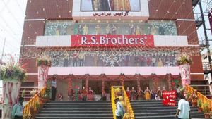 ఆర్‌ఎస్‌ బ్రదర్స్‌ సంస్థలపై ఐటీ దాడులు: సౌత్ ఇండియా షాపింగ్ మాల్‌లోనూ