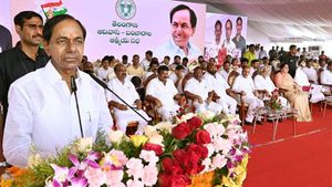 గిరిజనుల కోటా 10 శాతం - నోటిఫికేషన్ జారీ : కేంద్రం ఫిక్స్ - వాట్ నెక్స్ట్..!!