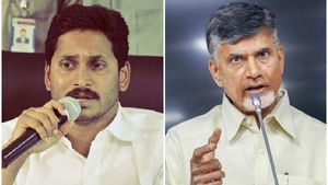  సీఎం జగన్ చేసిన ధైర్యం చంద్రబాబు చేయలేరా..!!