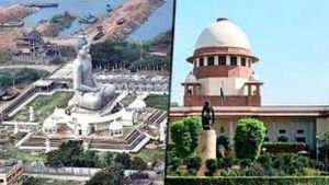  అమరావతి పిటిషన్లపై సుప్రీంలో భారీట్విస్ట్-ఏపీ విభజన రిట్లతో కలిపి విచారణ-సీజే తప్పుకుందీ అందుకే !