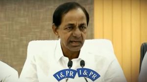 మోడీ, అమిత్ షా పేరుతో దుర్మార్గాలు, ఉపేక్షించడం దేశ ఉనికికే ప్రమాదం: కేసీఆర్