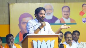 ‘బీజేపీ విజయాన్ని ఎవరూ అడ్డుకోలేరు, కేసీఆర్ అహంకారం హింసాత్మకంగా..’