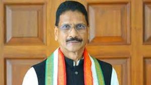  రివర్స్ షాక్: కాంగ్రెస్ నుంచి మర్రి శశిధర్ రెడ్డి బహిష్కరణ, ఆరేళ్లపాటు..